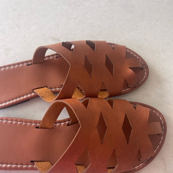 Weekend slide sandals! Cognac brown slip on WOOVEN details! Size 42 - Picture 3 of 5